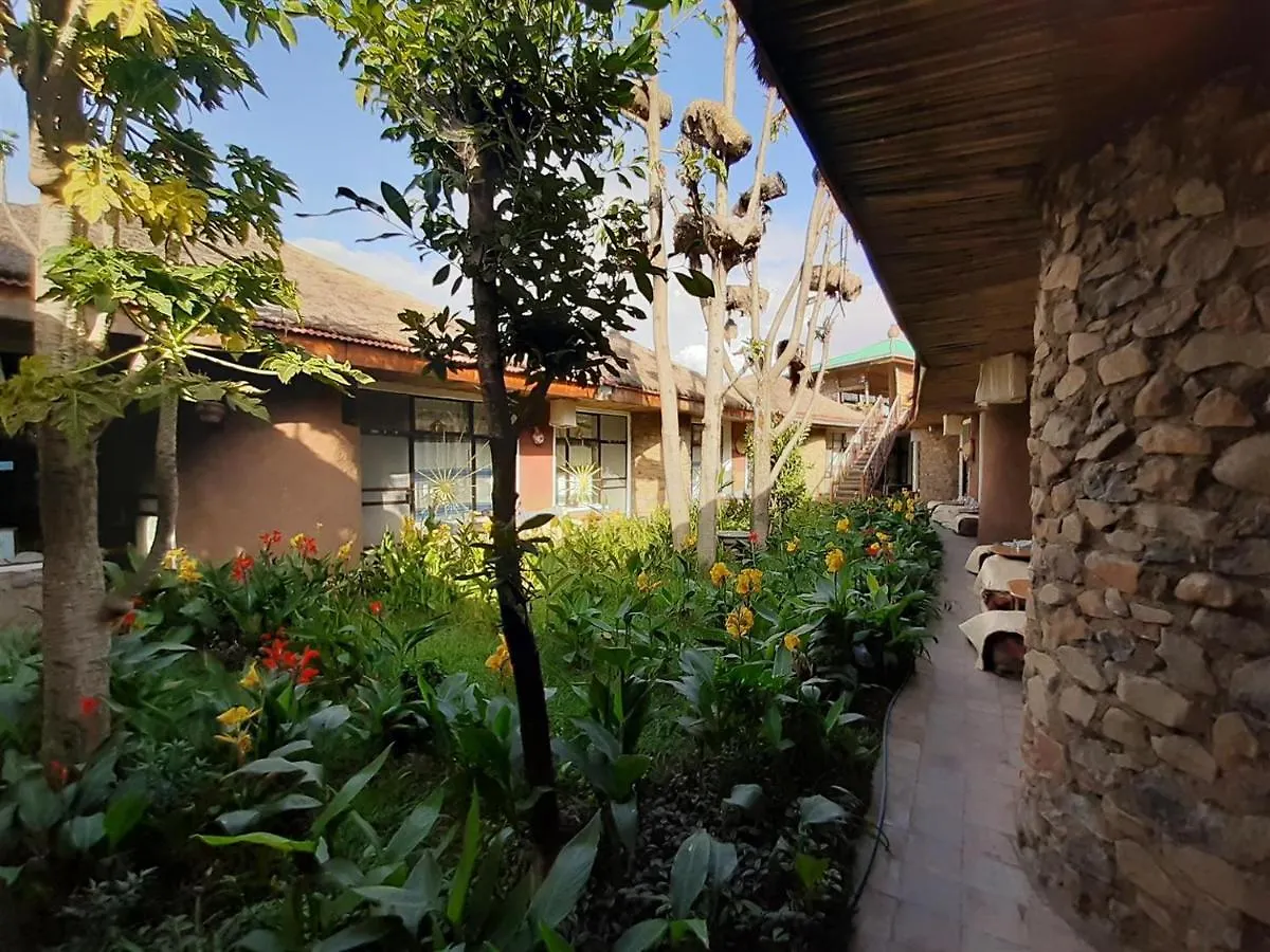 Lodge Du Chateau Gonder Hotel